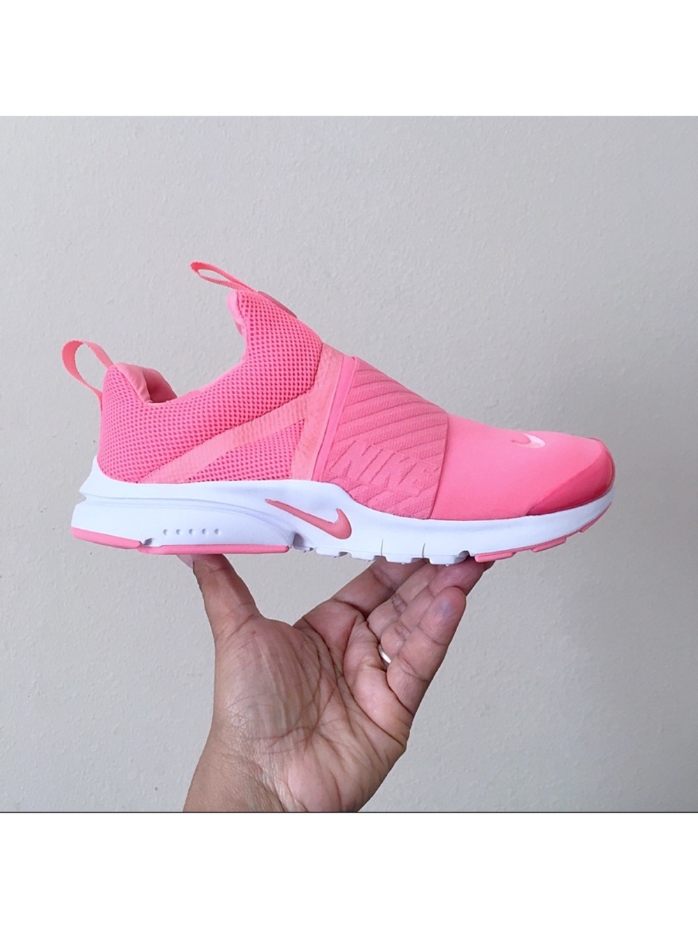 Nike Presto Extreme Pink Gaze Slip-On Athletic Sneaker Size 6Y / 7.5 women